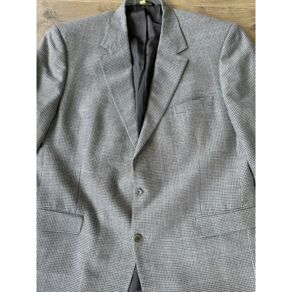 Vintage Brooks Brothers Wool/Silk/Linen 2 Button Herringbone Blaze 48 L